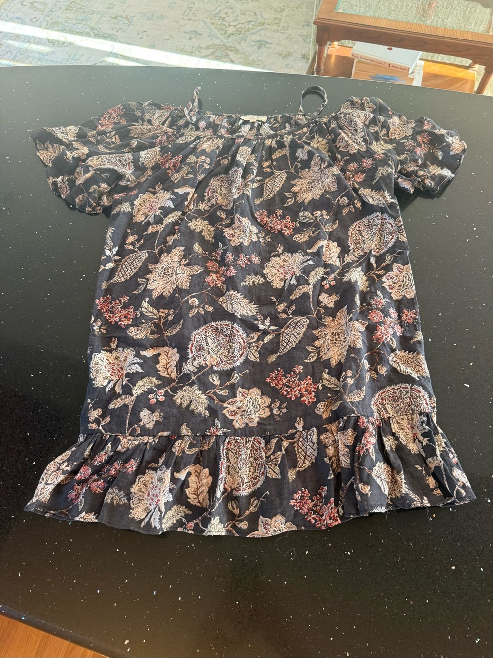 Women’s Easel Floral Black Off-Shoulder Dress